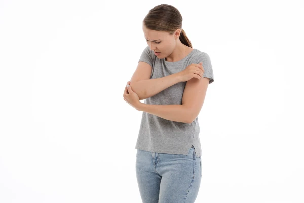 3 easy ways to ease tennis elbow