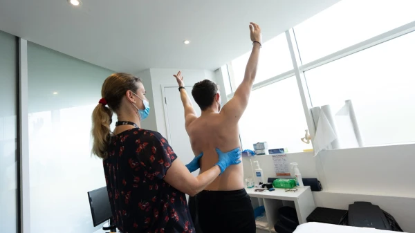 Successfully managing and treating sciatica